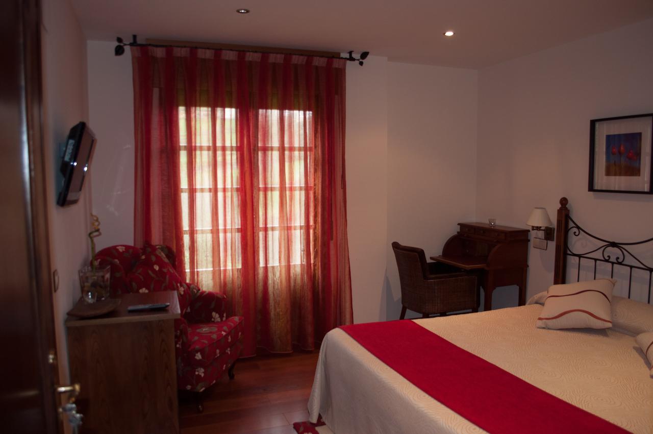 Hotel El Mirador De Fuentes Del Narcea Moncó Zimmer foto